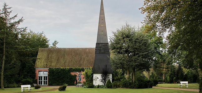 Friedhof mit Kapelle